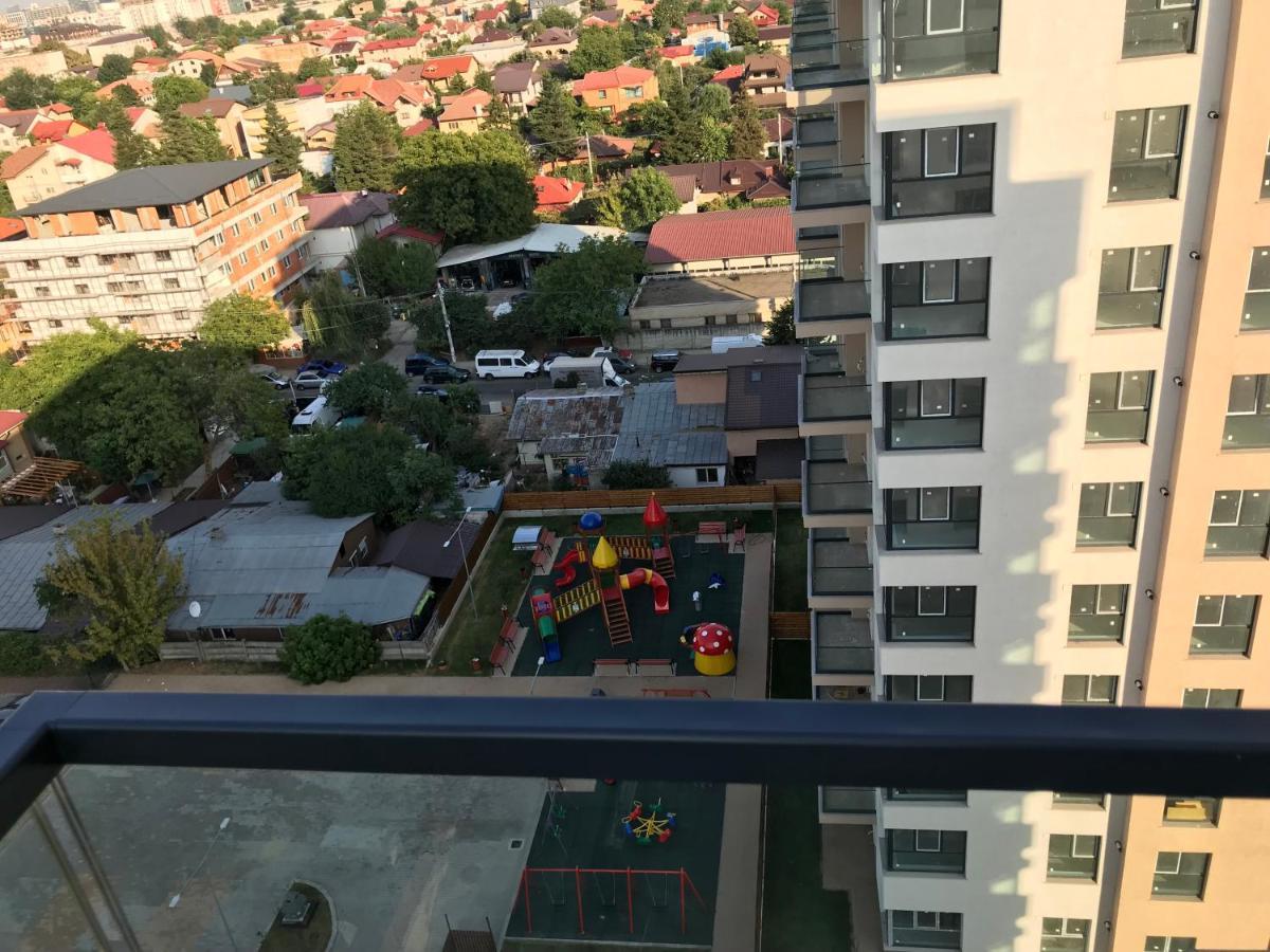 Fancy Penthouse Studio With Lakeview W10 Bucharest Exterior photo